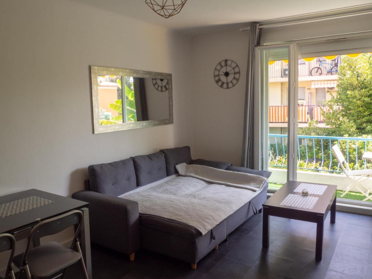 Charmant Studio Proche De Nice A 300M Des Plages Apartment Villeneuve-Loubet Bagian luar foto